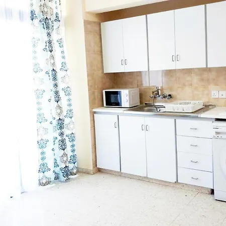 604 Center Apartment